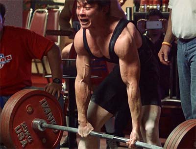 Nuk Suwanchote, UW Tacoma senior, competing in the deadlift at the 2015 USAPL Washington State Championships