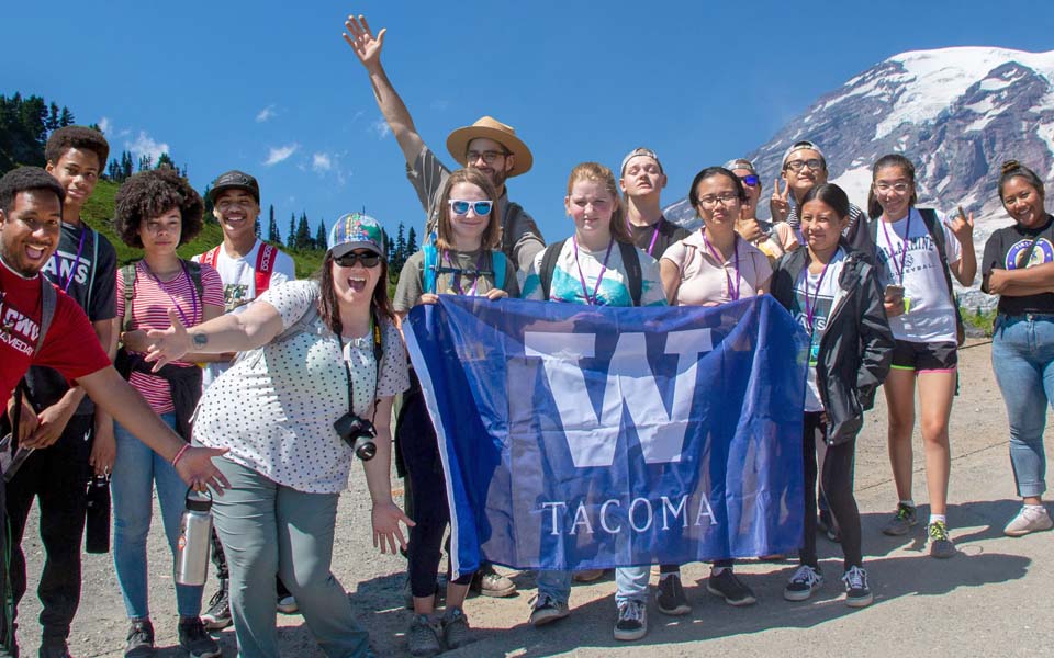 Students in UW Tacoma Math Science Leadership program at Mount Rainier