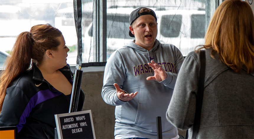 Ashley Steingard, at left, of Aristo Wraps, 1st prize, 2019 VIBE Business Plan Competition